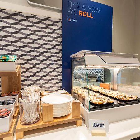 Holiday Inn Express Hotel And Suites Corsicana I-45 By Ihg Ngoại thất bức ảnh