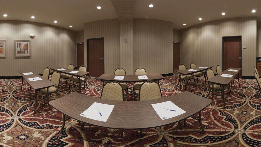 Holiday Inn Express Hotel And Suites Corsicana I-45 By Ihg Ngoại thất bức ảnh