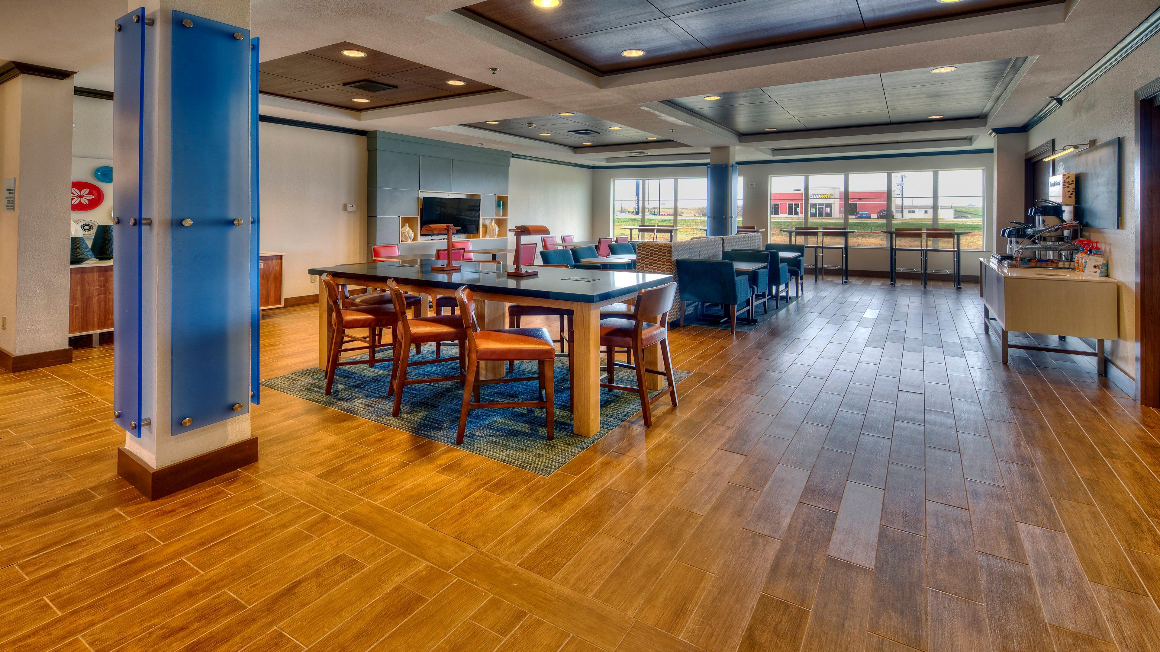 Holiday Inn Express Hotel And Suites Corsicana I-45 By Ihg Ngoại thất bức ảnh