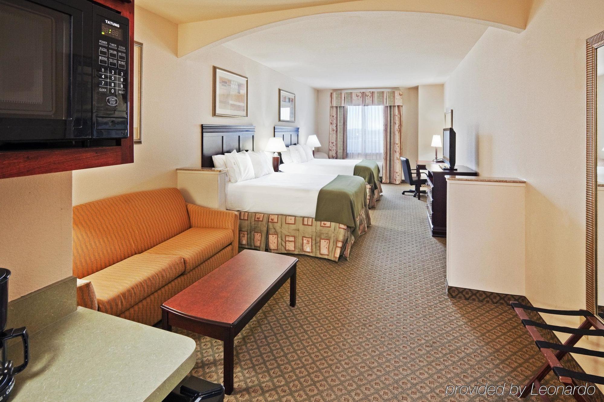 Holiday Inn Express Hotel And Suites Corsicana I-45 By Ihg Phòng bức ảnh