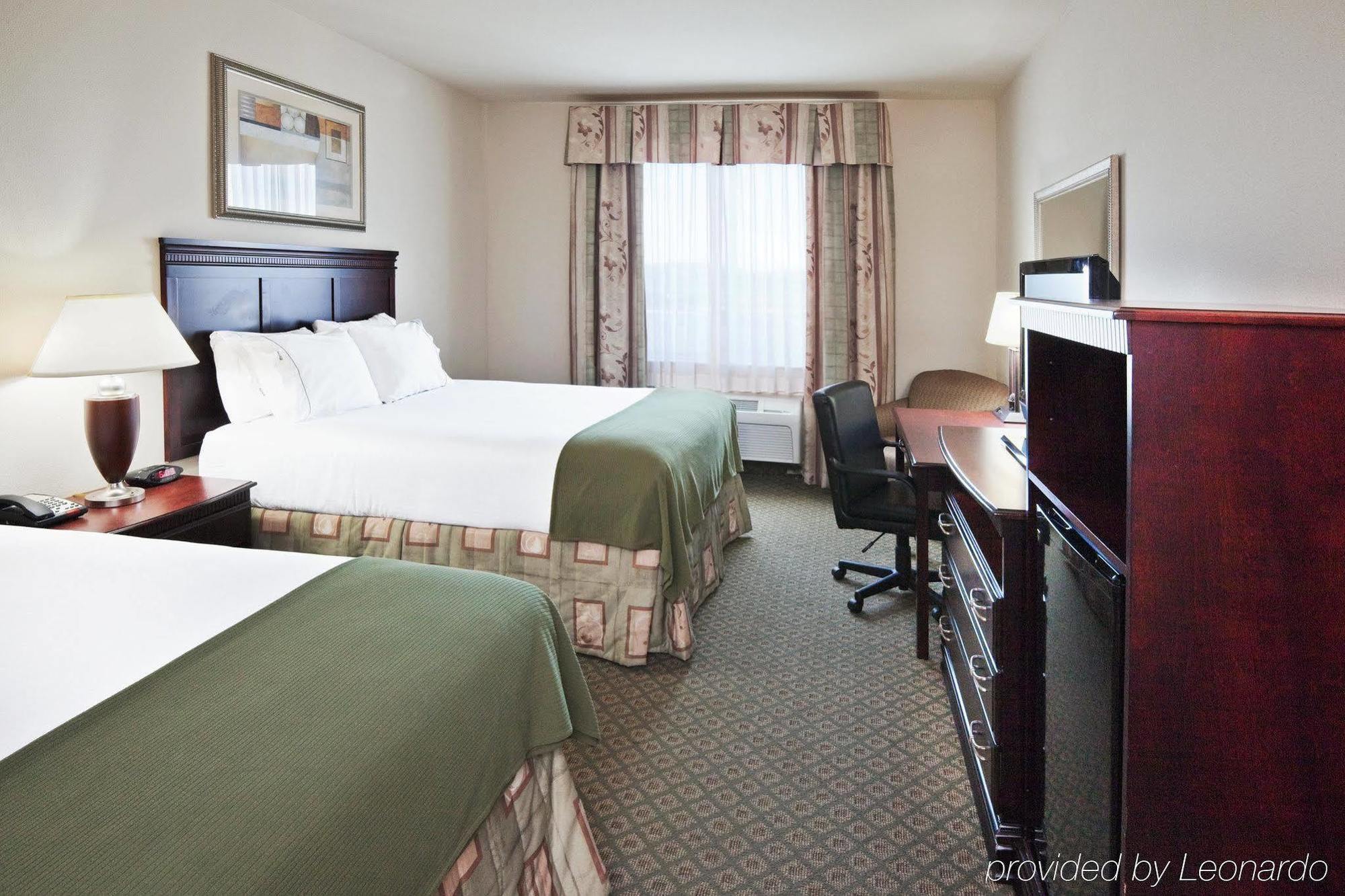 Holiday Inn Express Hotel And Suites Corsicana I-45 By Ihg Phòng bức ảnh